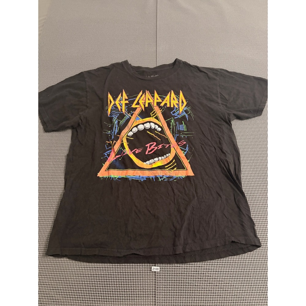 Def Leppard Love Bites Graphic T-Shirt Mens Large Black Rock Band Tour Tee